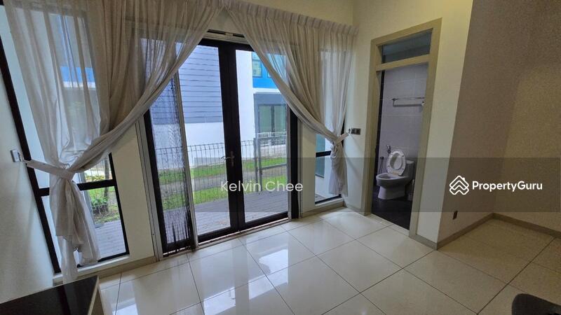 Untuk Dijual - East Ledang @ Harmony Park - 2 Storey Superlink House ( Intermediate Lot )