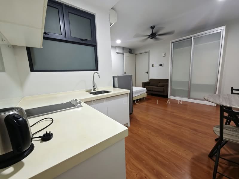 Condominium for Rent at Zefer Hill Residence - Janice CC Tan - Kitchen - PropertyGuru.com.my
