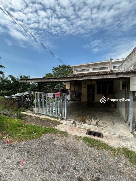 Untuk Dijual - Lukut Lukuts