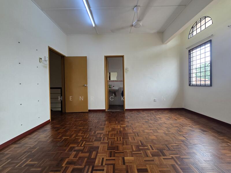 Terraced House for Sale in Shah Alam (Selangor) - Henrick Tan - PropertyGuru.com.my