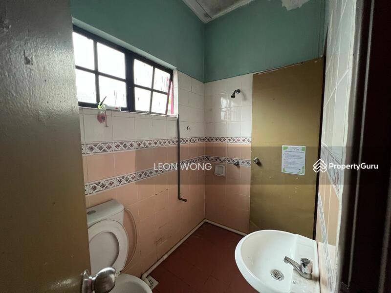 2-storey Terraced House for Sale in Subang Bestari (Shah Alam) - LEON WONG - PropertyGuru.com.my