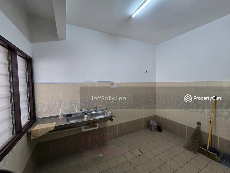 Rumah Teres 2-Tingkat untuk Dijual di Usj 11 (Subang Jaya) - JeffSally Lee - PropertyGuru.com.my