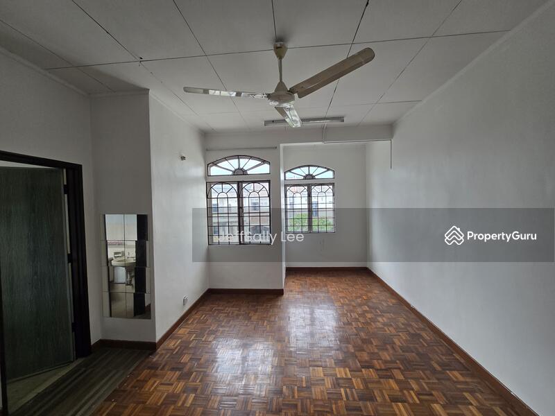 Rumah Teres 2-Tingkat untuk Dijual di Usj 11 (Subang Jaya) - JeffSally Lee - PropertyGuru.com.my