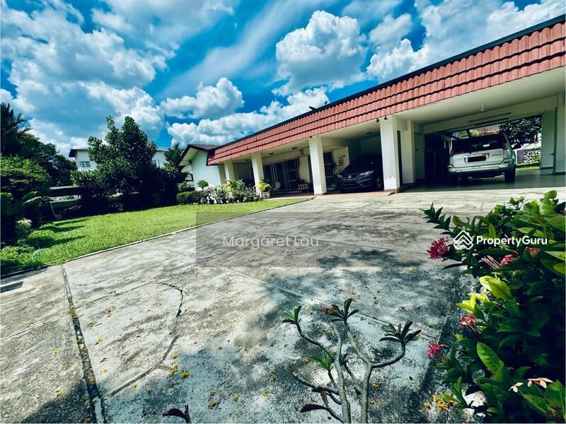 For Sale - Semi-D house at SS2
