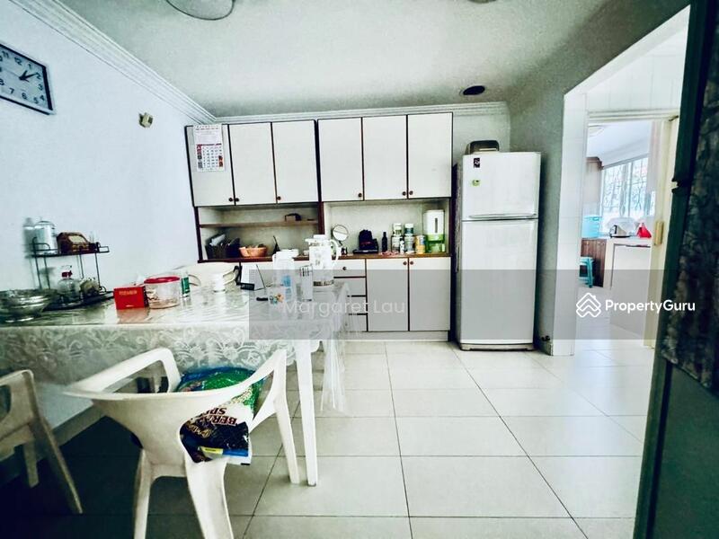 For Sale - Semi-D house at SS2