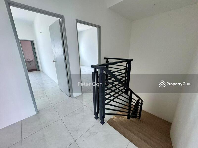 Untuk Dijual - MOSEY HILL