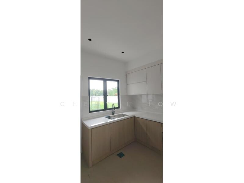 2-storey Terraced House for Sale in Taman Bistari (Jenjarom) - Cheryll How - PropertyGuru.com.my