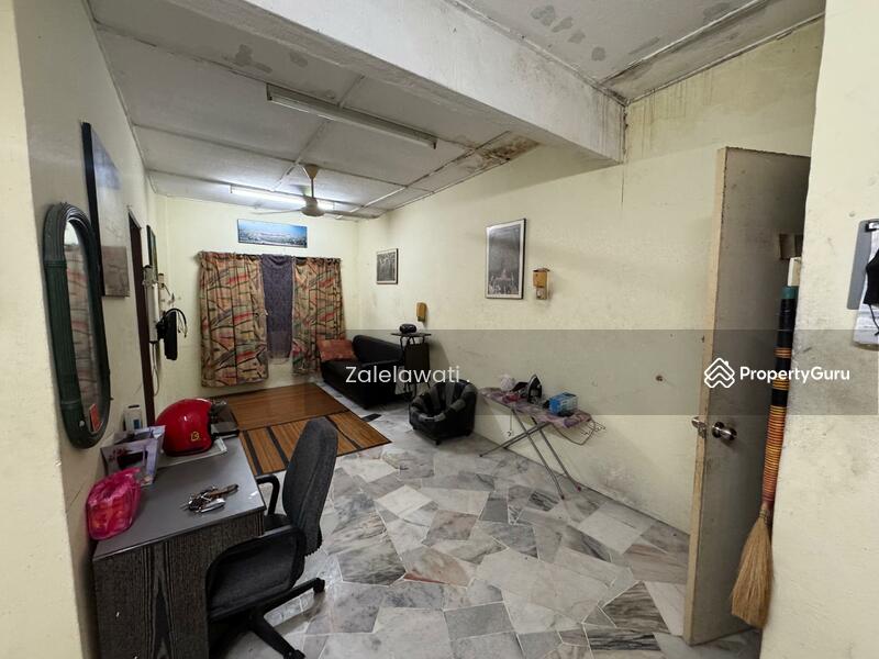 For Sale - Taman Pinggiran Delima Flat
