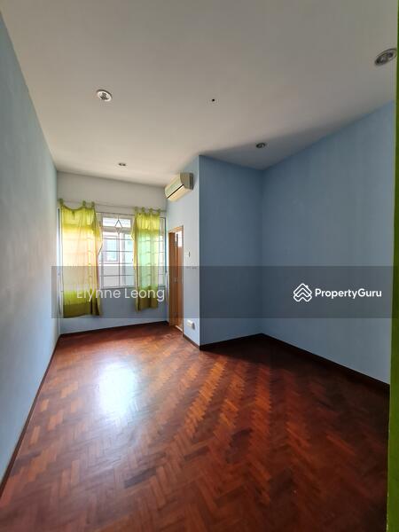 3-storey Terraced House for Sale in Tanjung Bungah (Penang) - Elynne Leong - PropertyGuru.com.my
