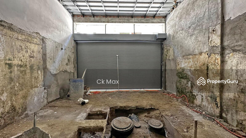 For Rent - Double Storey Shop Lot For Rent @ Jalan Raja Musa Aziz