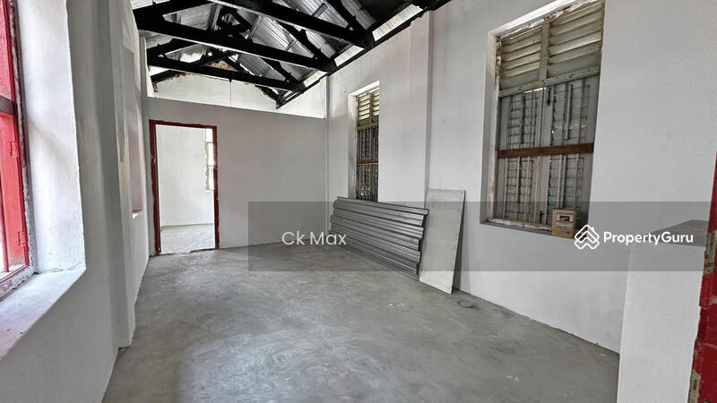 For Rent - Double Storey Shop Lot For Rent @ Jalan Raja Musa Aziz