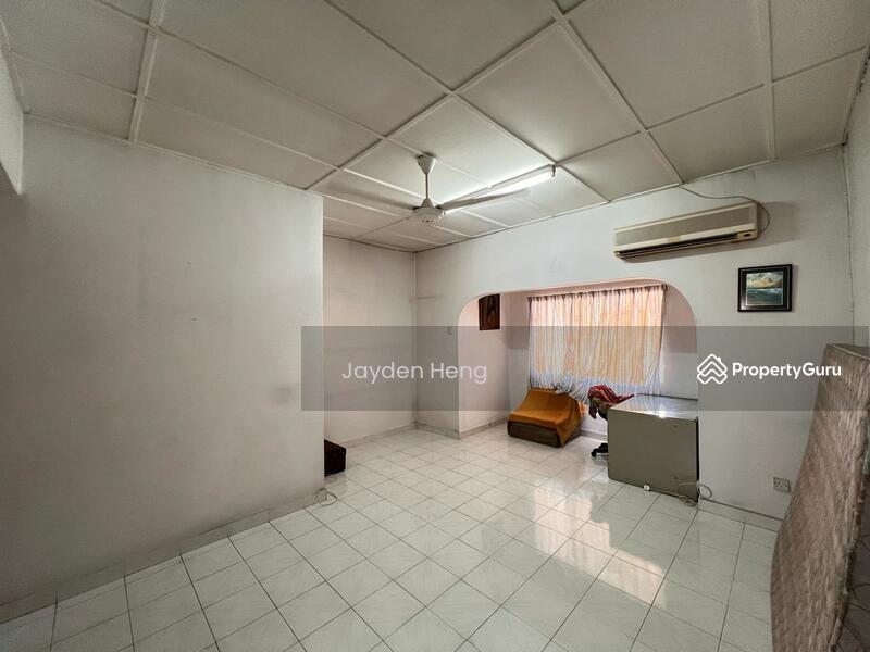 Rumah Teres 3 Tingkat untuk Dijual di Taman Segambut (Jalan Kuching) - Jayden Heng - PropertyGuru.com.my