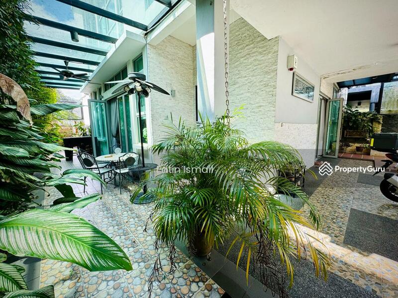 For Sale - Villa Laman Cahaya