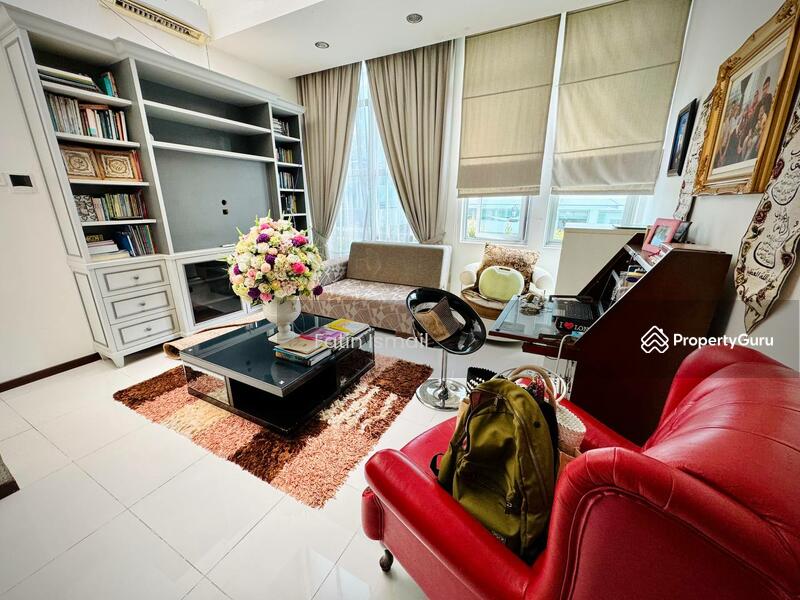 For Sale - Villa Laman Cahaya