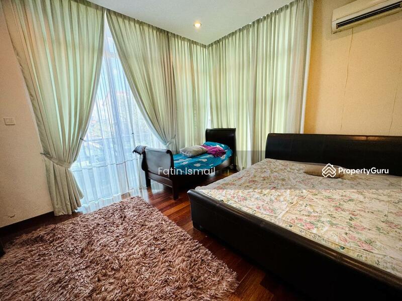 For Sale - Villa Laman Cahaya