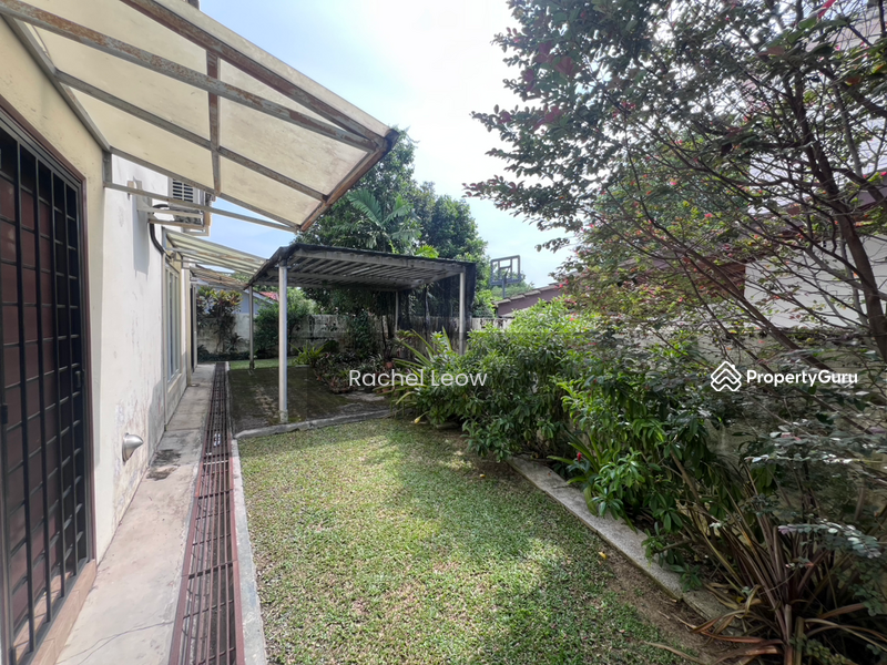 For Sale - Bungalow at Seksyen 6
