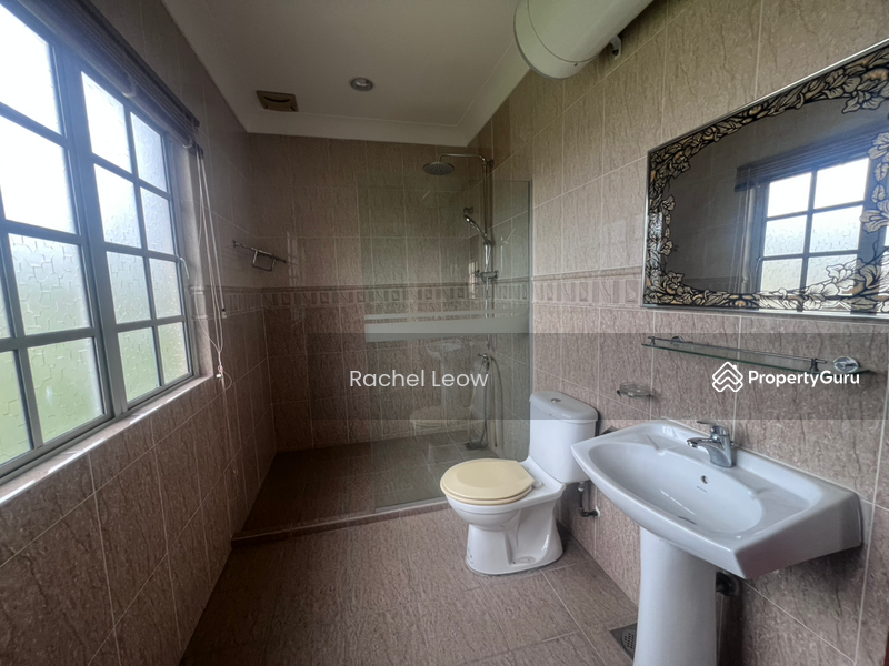 For Sale - Bungalow at Seksyen 6