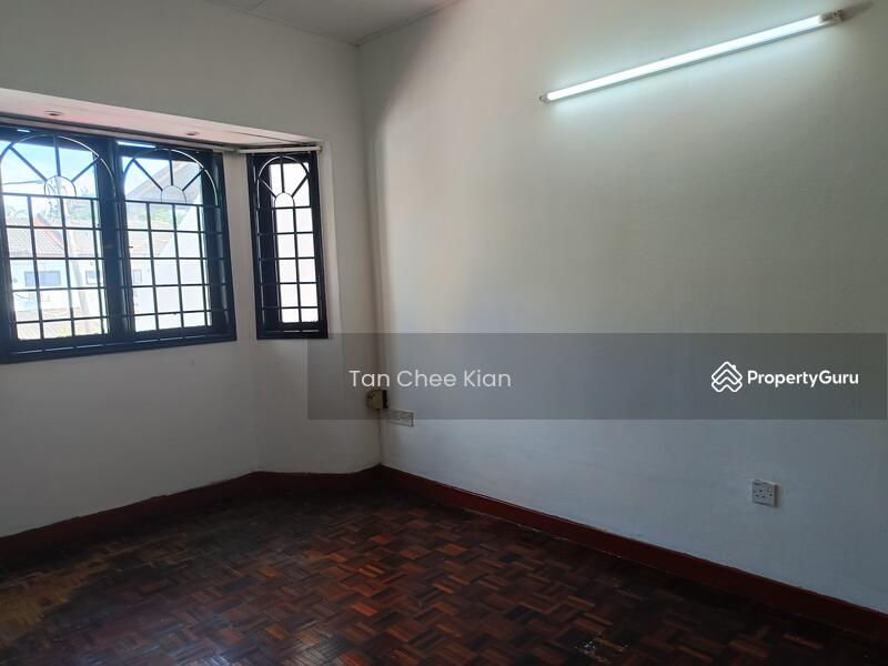 2-storey Terraced House for Sale at PJS 10 - Tan Chee Kian - PropertyGuru.com.my