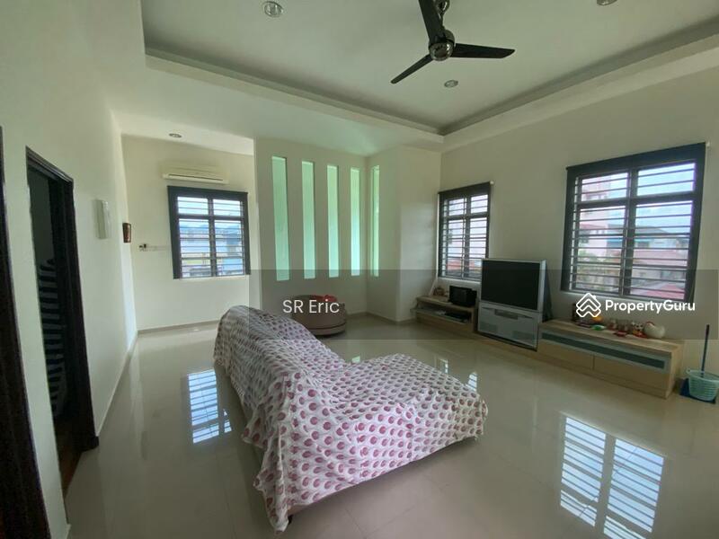 Rumah Banglo untuk Dijual di Kampung Masjid Lama (Kluang) - SR Eric Gun - PropertyGuru.com.my