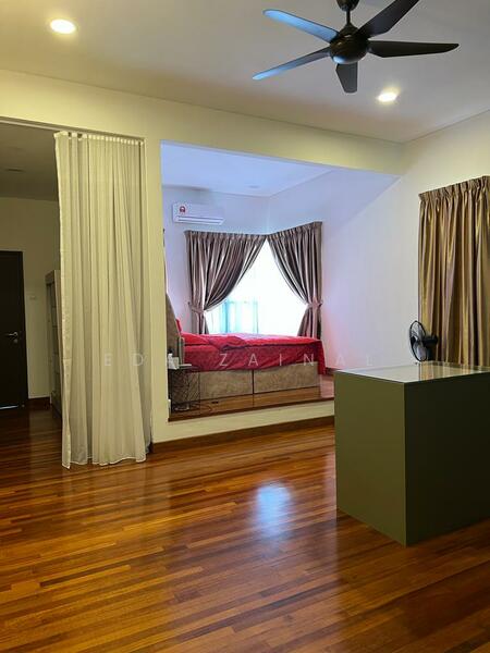 Untuk Disewa - Tinta @ Setia AlamImpian