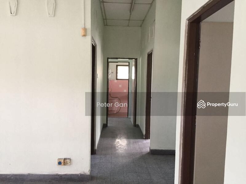 Untuk Dijual - MEDAN PASIR SAUJANA