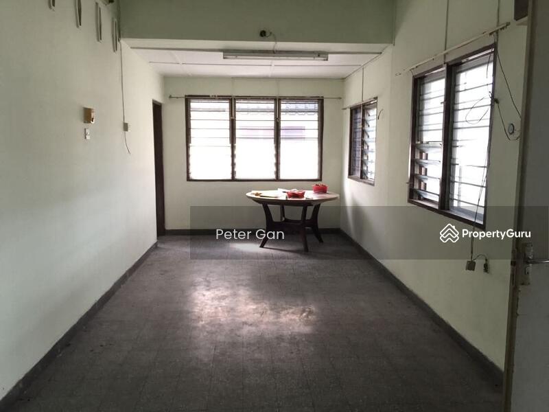 Untuk Dijual - MEDAN PASIR SAUJANA