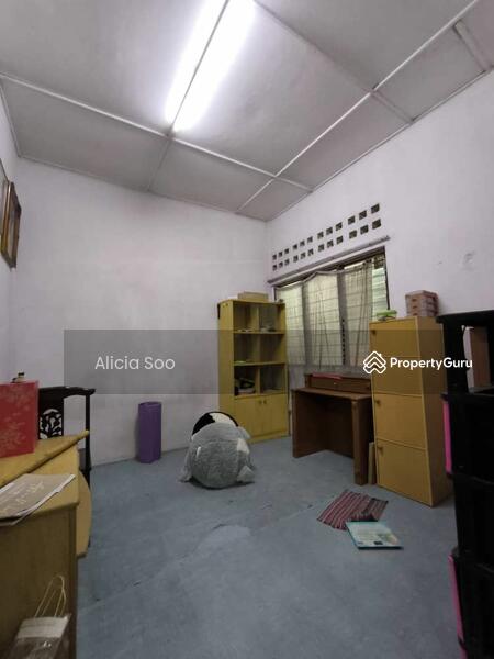 1-storey Terraced House for Sale in Kepong Baru (Kepong) - Alicia Soo - PropertyGuru.com.my