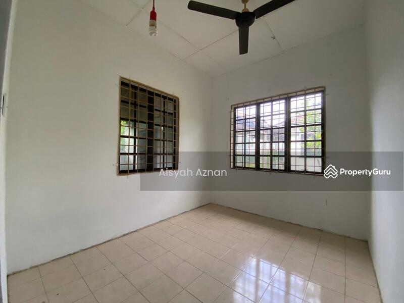 For Sale - SemiD Taman Pelindung Damai Beserah Kuantan