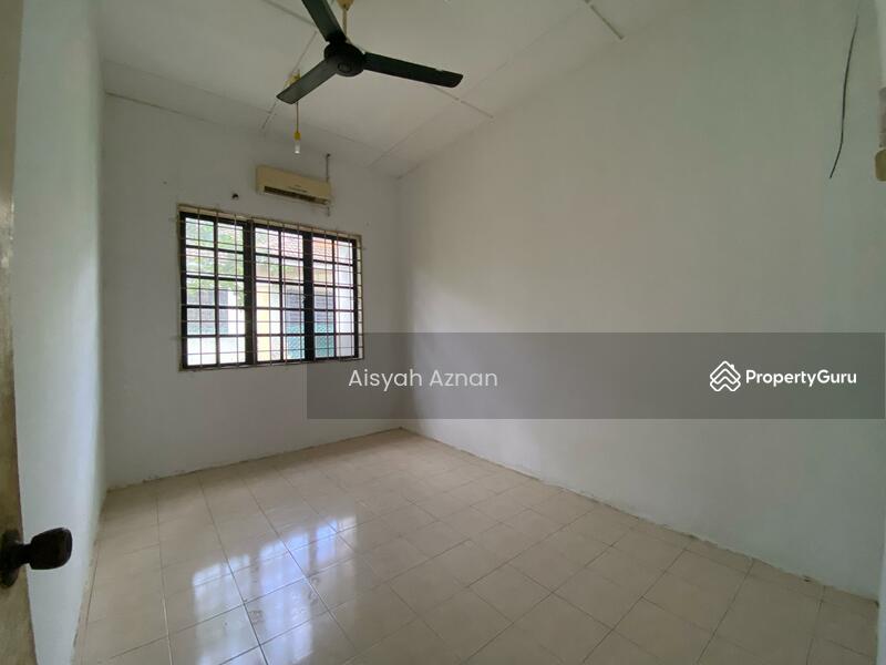 For Sale - SemiD Taman Pelindung Damai Beserah Kuantan