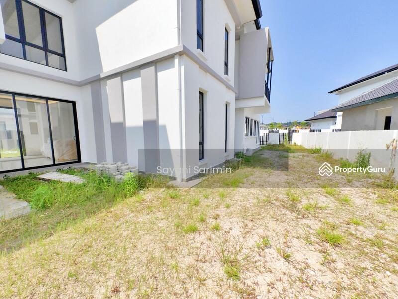 Bungalow for sale Alam Sari