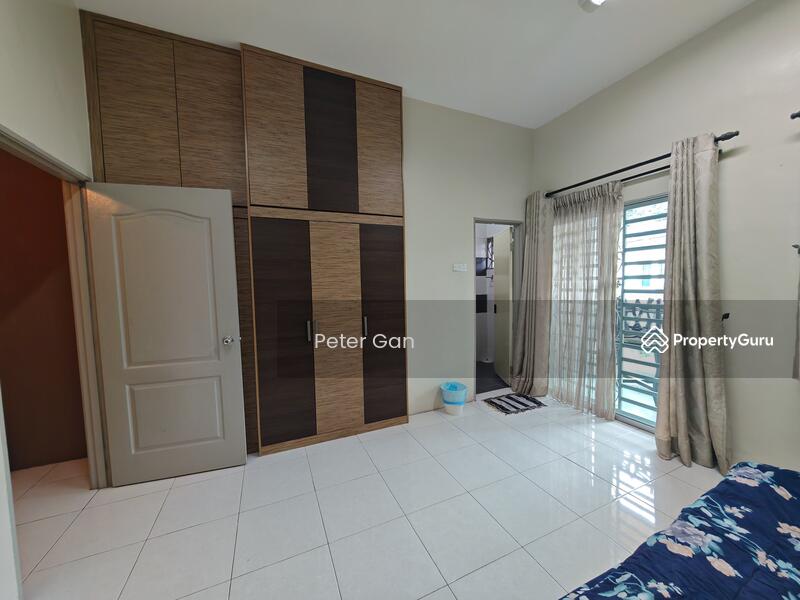 Untuk Dijual - Vines 3, Cameron Golden Hills