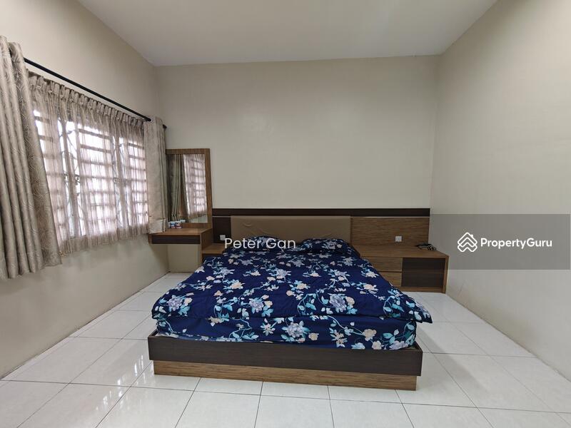 Untuk Dijual - Vines 3, Cameron Golden Hills