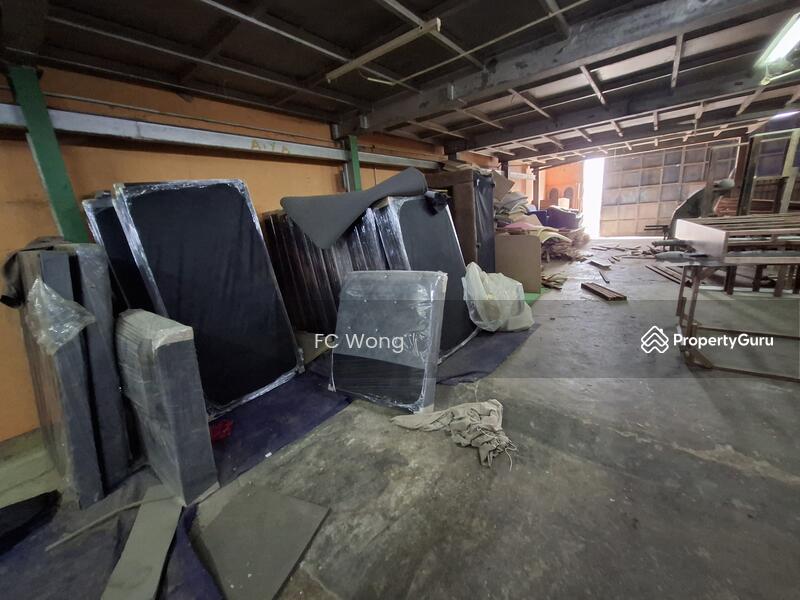 For Sale - USJ 1 Subang Jaya Factory With Steel Mezzanine Floor for Rent