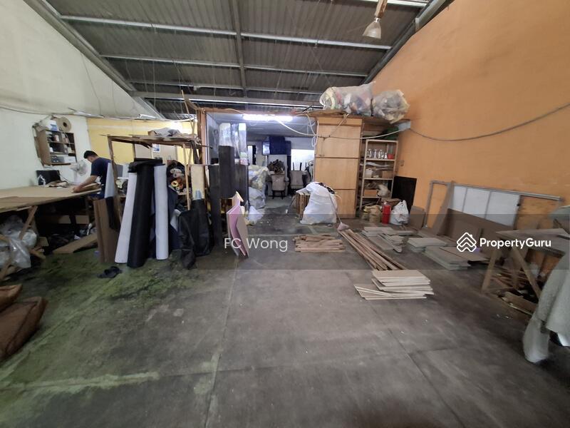 For Sale - USJ 1 Subang Jaya Factory With Steel Mezzanine Floor for Rent