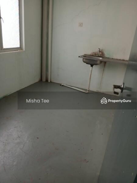 Shop for Rent in Bandar Seri Putra (Bangi) - Misha Tee - PropertyGuru.com.my