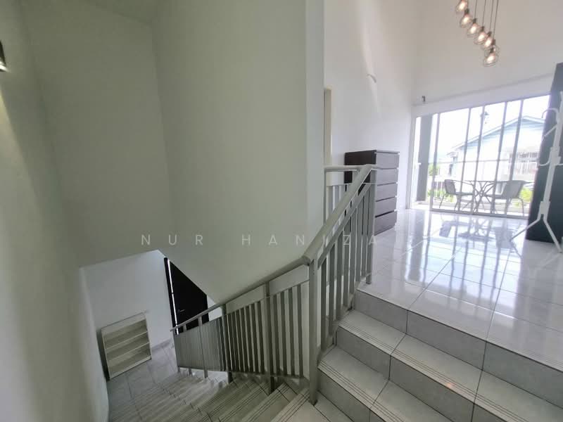 2-storey Terraced House for Sale in Bandar Puncak Alam (Puncak Alam) - Nur Hanizah - PropertyGuru.com.my