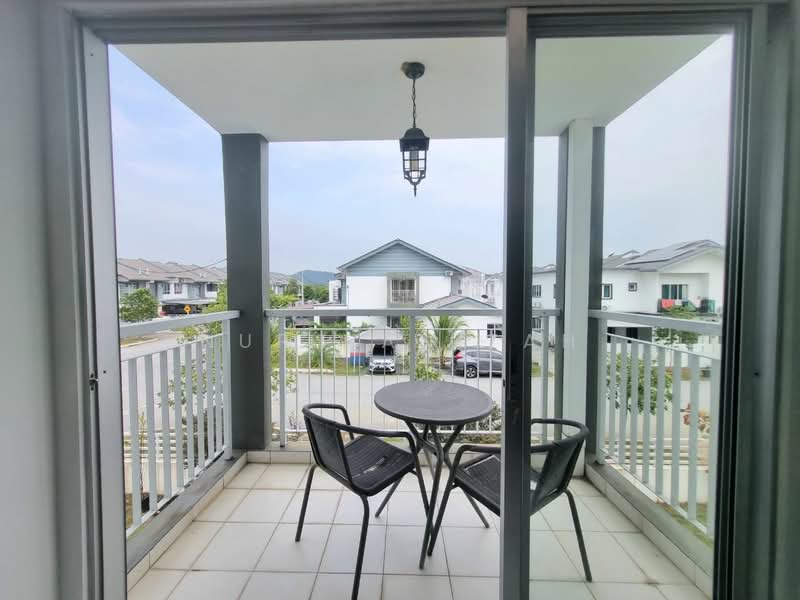 2-storey Terraced House for Sale in Bandar Puncak Alam (Puncak Alam) - Nur Hanizah - PropertyGuru.com.my