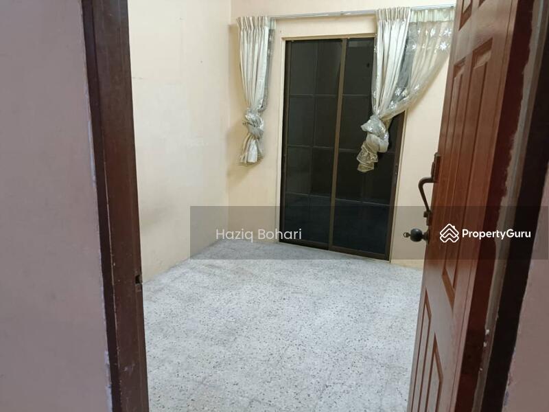 Untuk Dijual - Taman Kaya 2