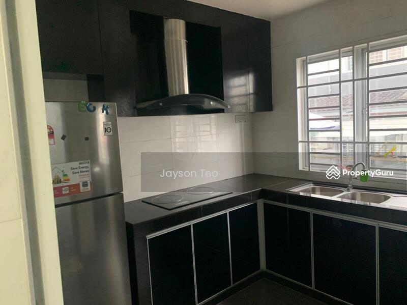 For Sale - Taman aman larkin