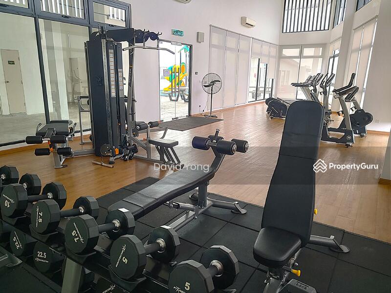Ah yes, the gym—a magical land where motivation is high for exactly 2 weeks in January