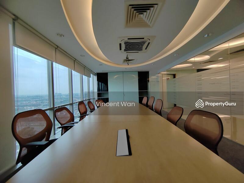 Untuk Disewa - The Summit