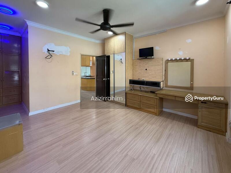 For Sale - D'Melor Condominium