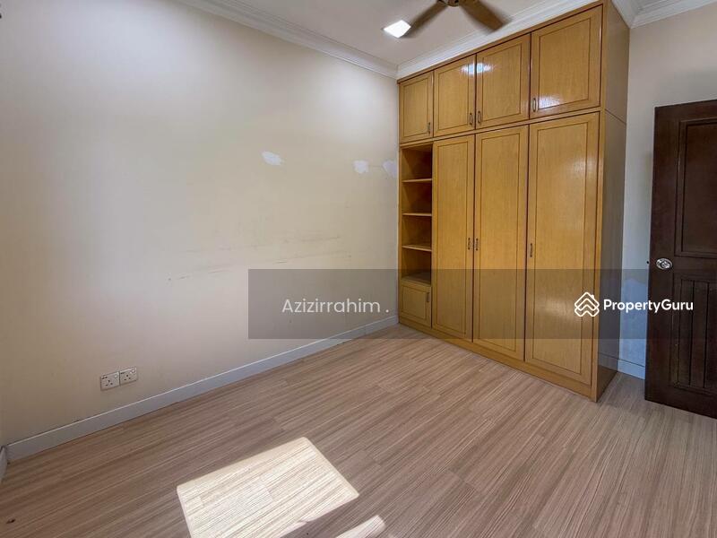 For Sale - D'Melor Condominium
