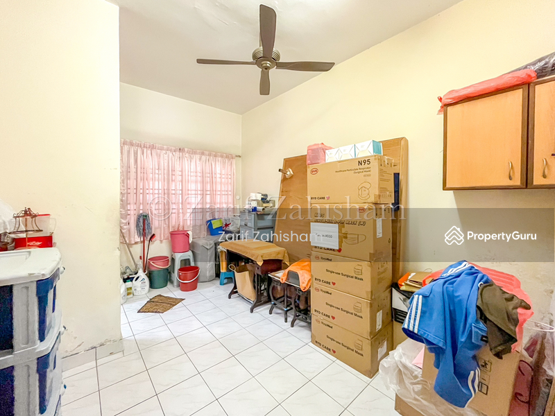 2-storey Terraced House for Sale in Bukit Jelutong (Shah Alam) - Zarif Zahisham - PropertyGuru.com.my