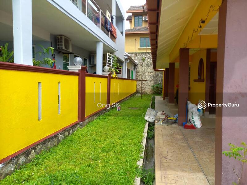 For Rent - 2 Storey Semi-Detached house