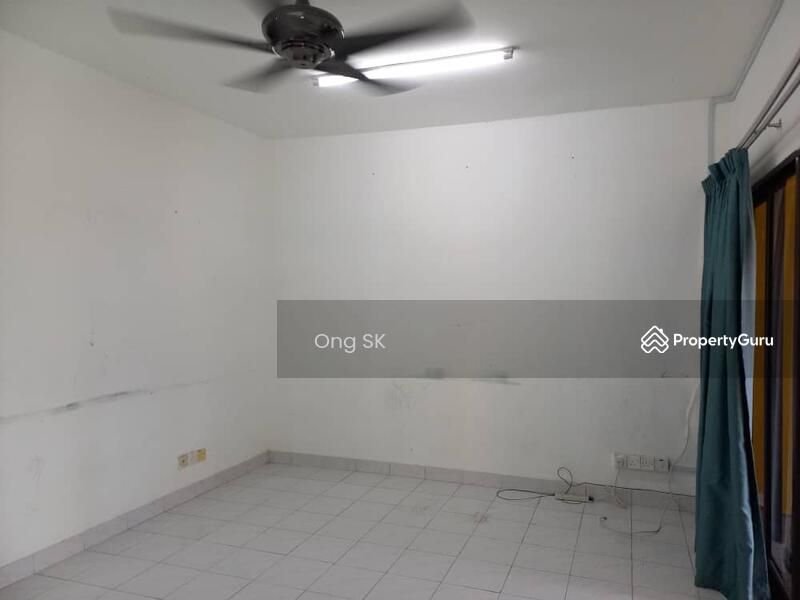 For Rent - 2 Storey Semi-Detached house
