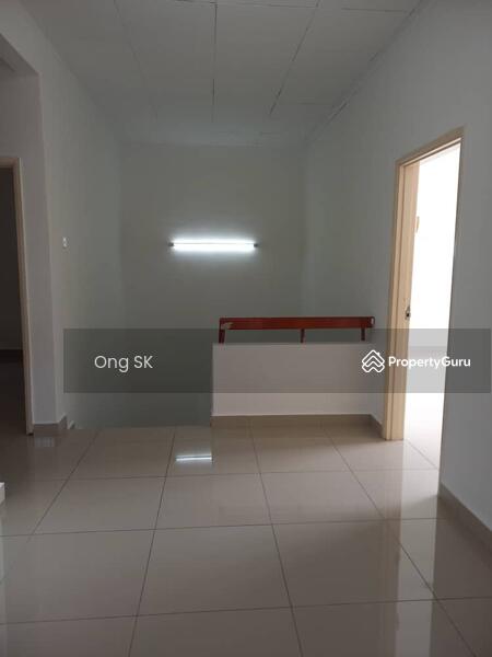 For Rent - 2 Storey Semi-Detached house