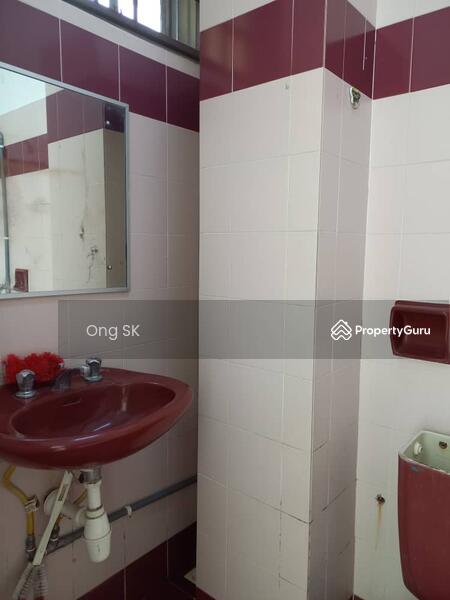 For Rent - 2 Storey Semi-Detached house