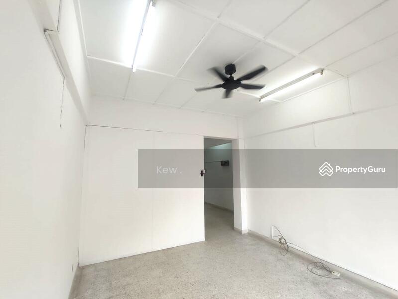 Untuk Dijual - Bustan Shamelin