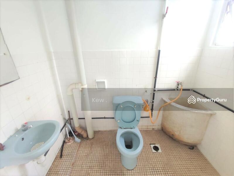 Untuk Dijual - Bustan Shamelin